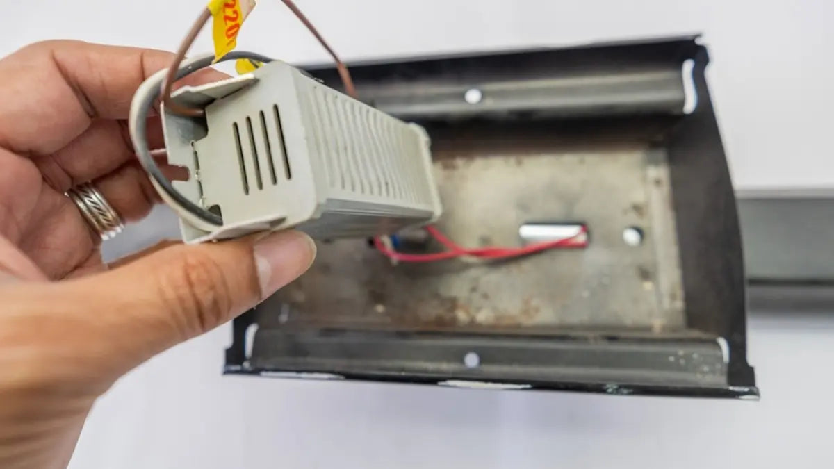 How to Test a Fluorescent Lamp Ballast: A Complete DIY Guide