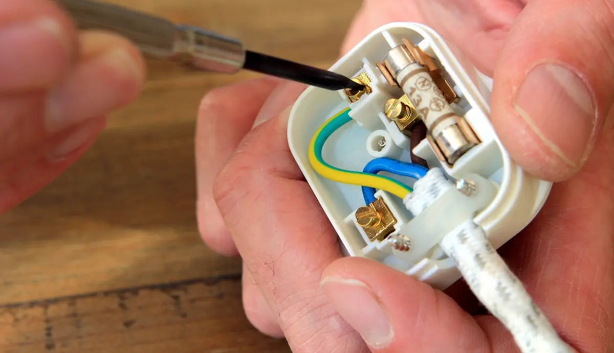 Rewiring a domestic electric plug