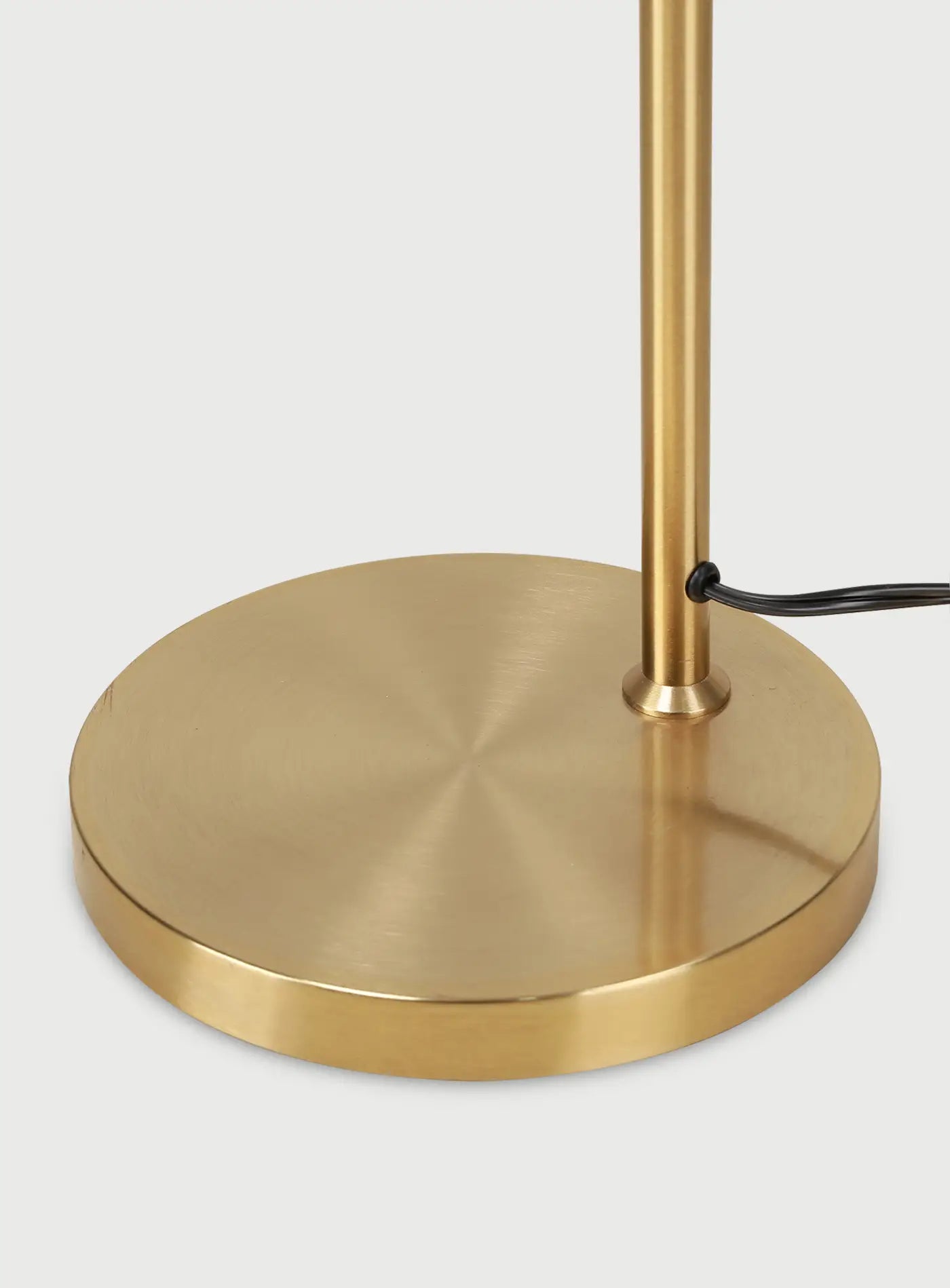 #Color_Gold