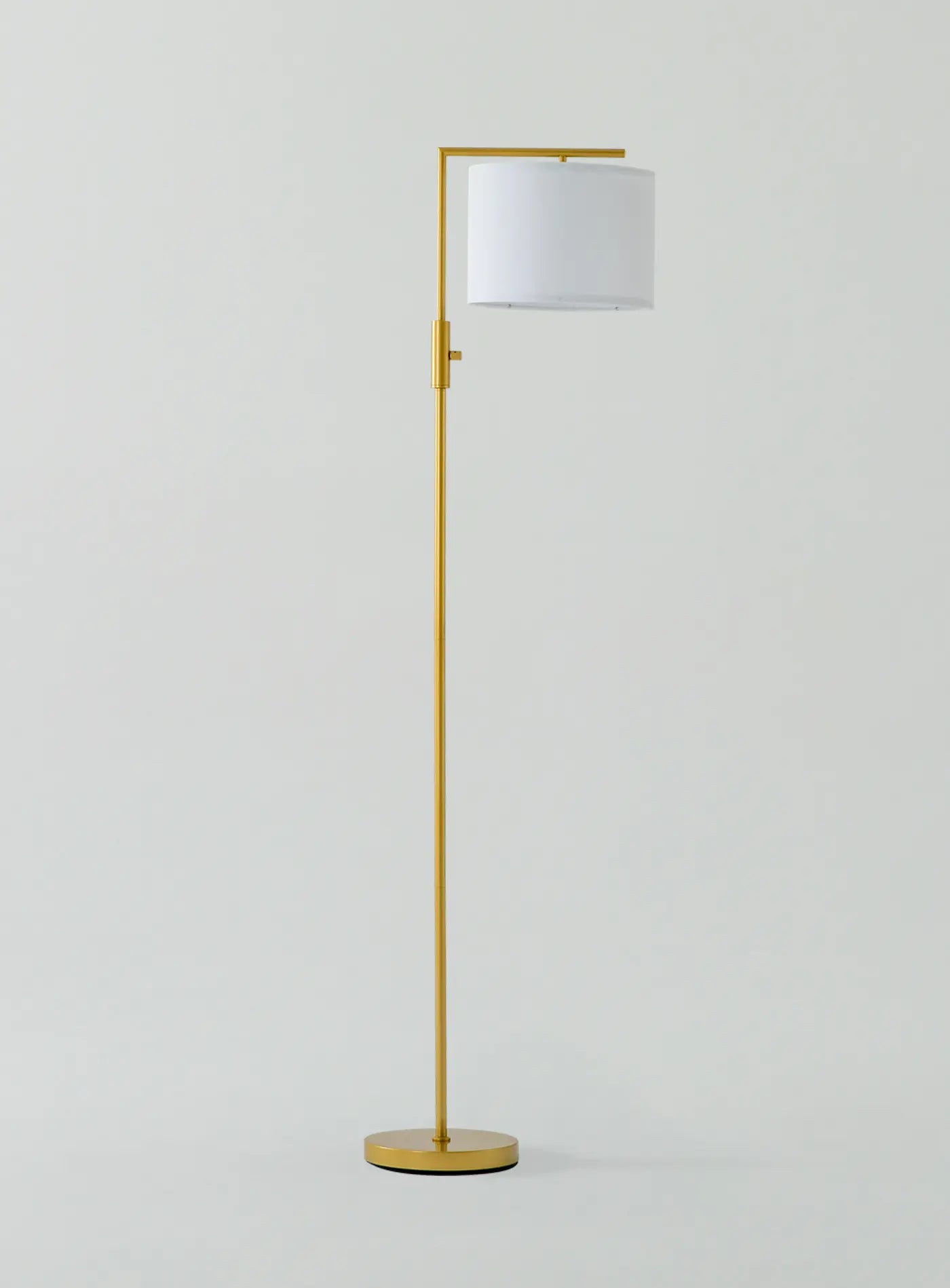 #Color_Gold