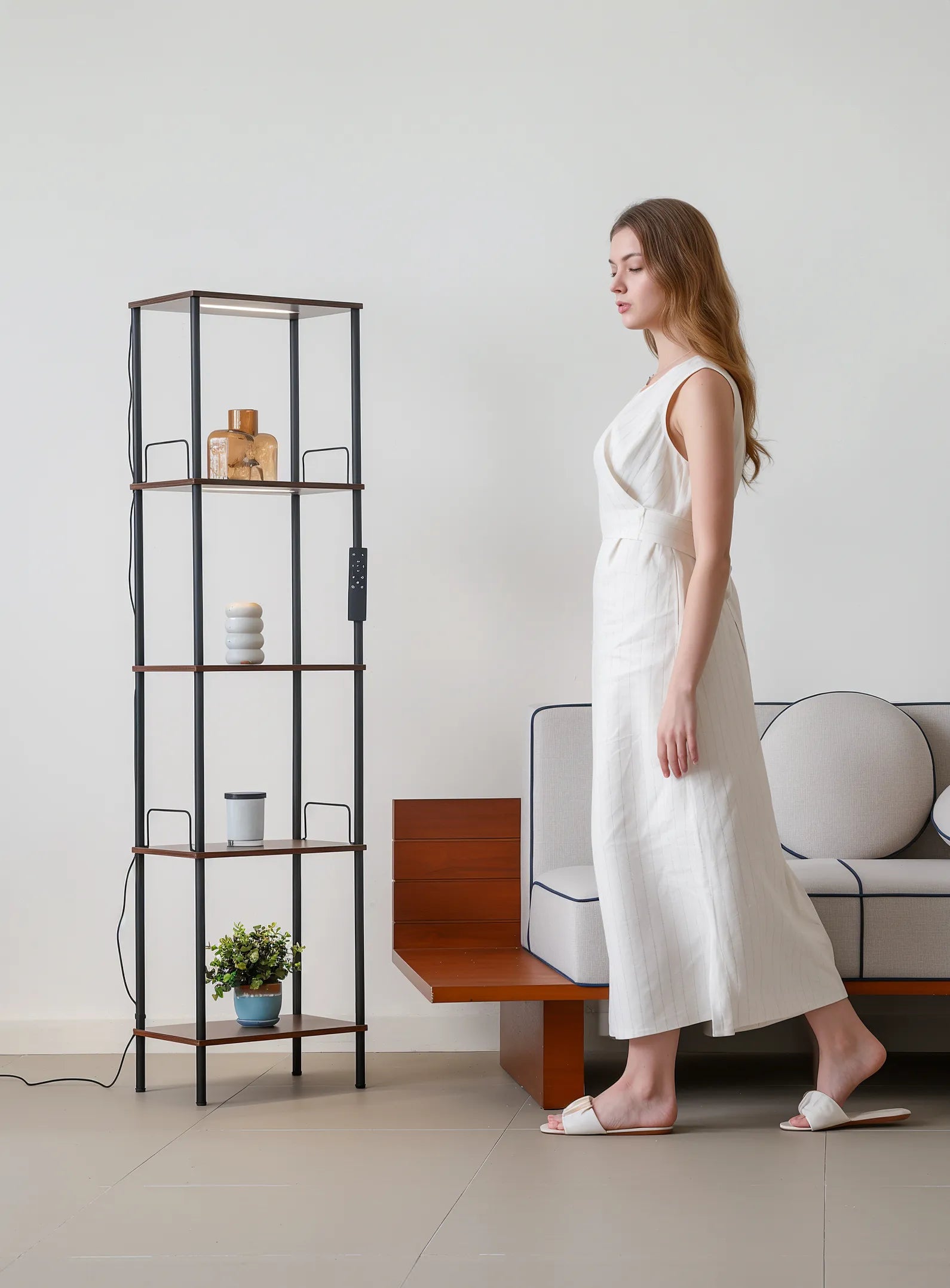 Display Shelf with Dimmable Lights